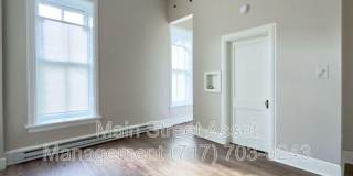 2011 N 3rd St Gallery 1