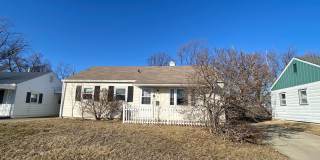 Beautiful 3 Bedroom, 1 Bath Home for Rent in Peoria! Gallery 1