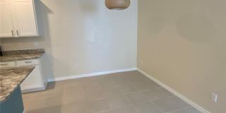 32310 LEXINGTON STREET Gallery 13