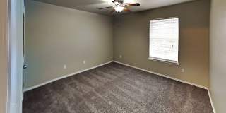 Beautiful 4 Bedroom 3 Bath in Edmond Schools Gallery 17