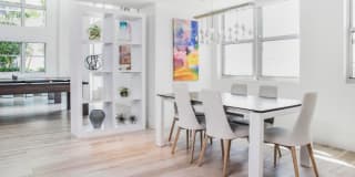The Palmer Dadeland Gallery 27