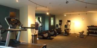 4600 CONNECTICUT Avenue NW Gallery 19