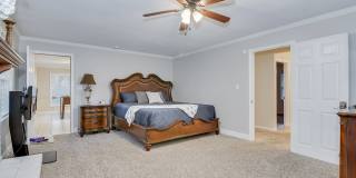 2415 Apricot Lane Gallery 19
