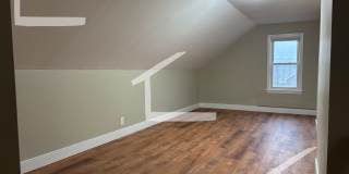 HUge 7 bed in Allston Gallery 14