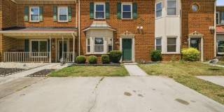 748 Creekside Crescent - 1 Gallery 1