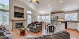 FULLY FURNISHED Sparks home with all utilities included and flexible lease options Gallery 1