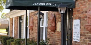 Arcadian Village Gallery 22