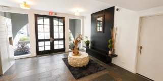 1351 N Orange Drive Gallery 36