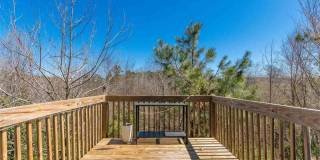Room in 3 Bedroom Townhome at Big Bass Dr Gallery 24