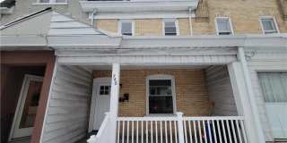 746 Linden Street unit: 2 746 Linden Street unit: 2 Gallery 1