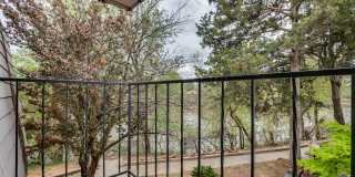 1 Bedroom 1 Bath Condo - Wilshire And NW Expressway Gallery 34