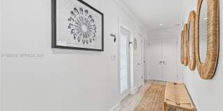 2207 NE 16th Ave Gallery 37