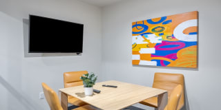 Maris Gallery 37