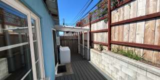 Updated Cottage in Banker's Hill Gallery 7