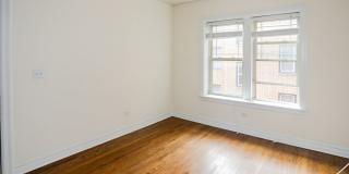 3808 North SHEFFIELD Ave. Apt. Gallery 3