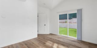 Designer Mid-City/Fairfax House + Studio | Dog Run & Private Orchard | 3-Car Parking Gallery 21