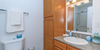 Lakeview Apartments Gallery 11