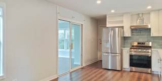 720 Country Lane S Gallery 13