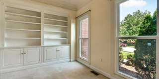 6430 BELLEVUE Place Gallery 3