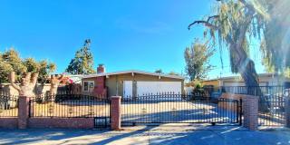 Remodeled Single Story House With Gated Yard & Lots of Storage Space! Gallery 1