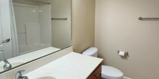 Charming 3 Bed 2 Bath Condo in Fayetteville Gallery 15