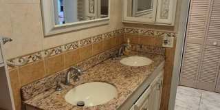 Charming 2 Bedroom / 1 Bathroom House Gallery 10