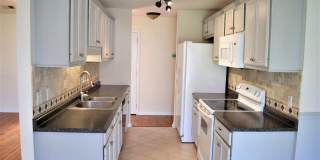 Cute Ranch Style Home - Fenced Yard Gallery 6