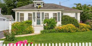 109 Roosevelt Avenue Gallery 1