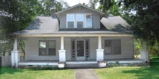 200 E Poplar Avenue Gallery 1