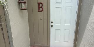 10661 SW 113th Pl Gallery 2