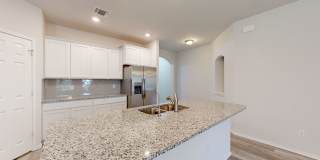 2 WEEKS FREE RENT + $1,750 A MONTH! Gallery 9