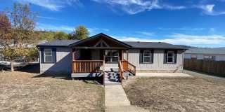 ~3 Bedroom 2 Bath Home w/Shop~ Gallery 1