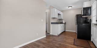 Charming 3BR House in Rosemount Charming 3BR House in Rosemount Gallery 8
