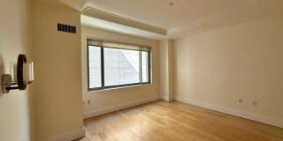 1 Huntington Ave unit: 310 Gallery 7