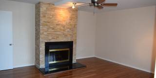 Updated 2-Bedroom Condo with Finished Basement, Garage, Pool, Tennis, Clubhouse Gallery 5