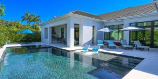 ** YOU WANT LUXURY AT ITS FINEST**ABSOLUTELY STUNNING ENTERTAINMENT 4\5 MOORINGS HOME ** Gallery 14