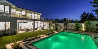 NEW 5 bedroom 4.5 Bath with Pool Gallery 45