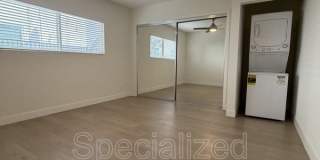 336 West Wilson Avenue Gallery 10