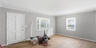 Charming 3-Bed, 1-Bath Home with Basement – Great Columbus Location! Gallery 24