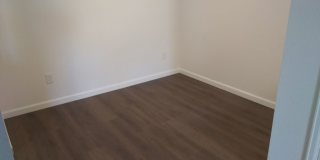 2 bed 2 bath w/carport, Great location off 2nd and Sable near 6th and I-225 and Aurora Mall Gallery 9