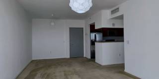 Modern 1BR/1BA Condo with Stainless Steel Appliances – Downtown Miami Gallery 18