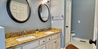 One-Level Living with Garage on a Cul-de-Sac in Nashville! Gallery 16