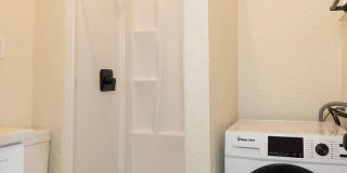Buena Vista Gallery 16