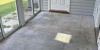 1001 Courtyard W Gallery 11