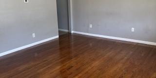 1809 Poplar Street Gallery 6