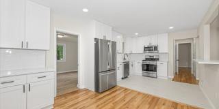 8624 PARLIAMENT Drive Gallery 14