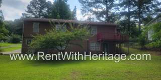 GREAT HOME / 3 BEDROOMS AND BONUS ROOM / GREAT LOCATION /  PRIVATE FENCED YARD Gallery 40