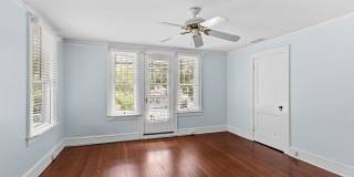 Charming Historic House in Harbor Oaks Gallery 46