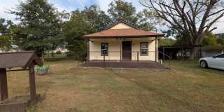 405 South Skaggs Road Gallery 1