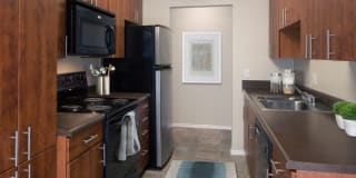 eaves Lake Forest Gallery 7
